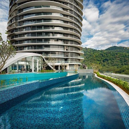 Arte Serviced Apartment @ Penang Gelugor Buitenkant foto