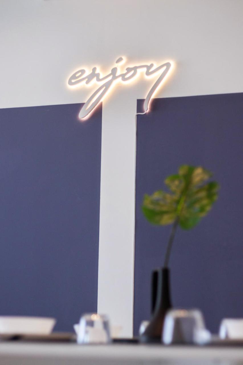 Arte Serviced Apartment @ Penang Gelugor Buitenkant foto
