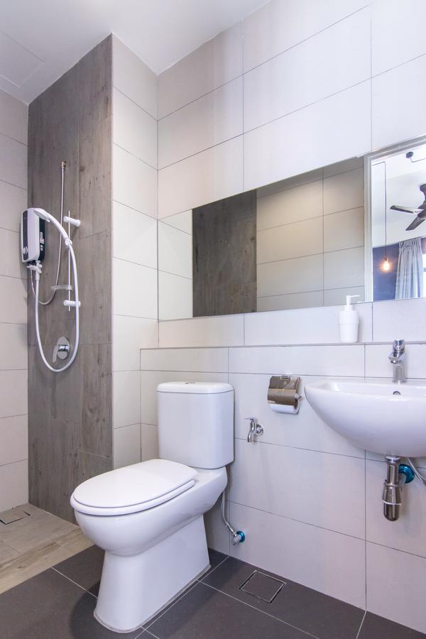 Arte Serviced Apartment @ Penang Gelugor Buitenkant foto